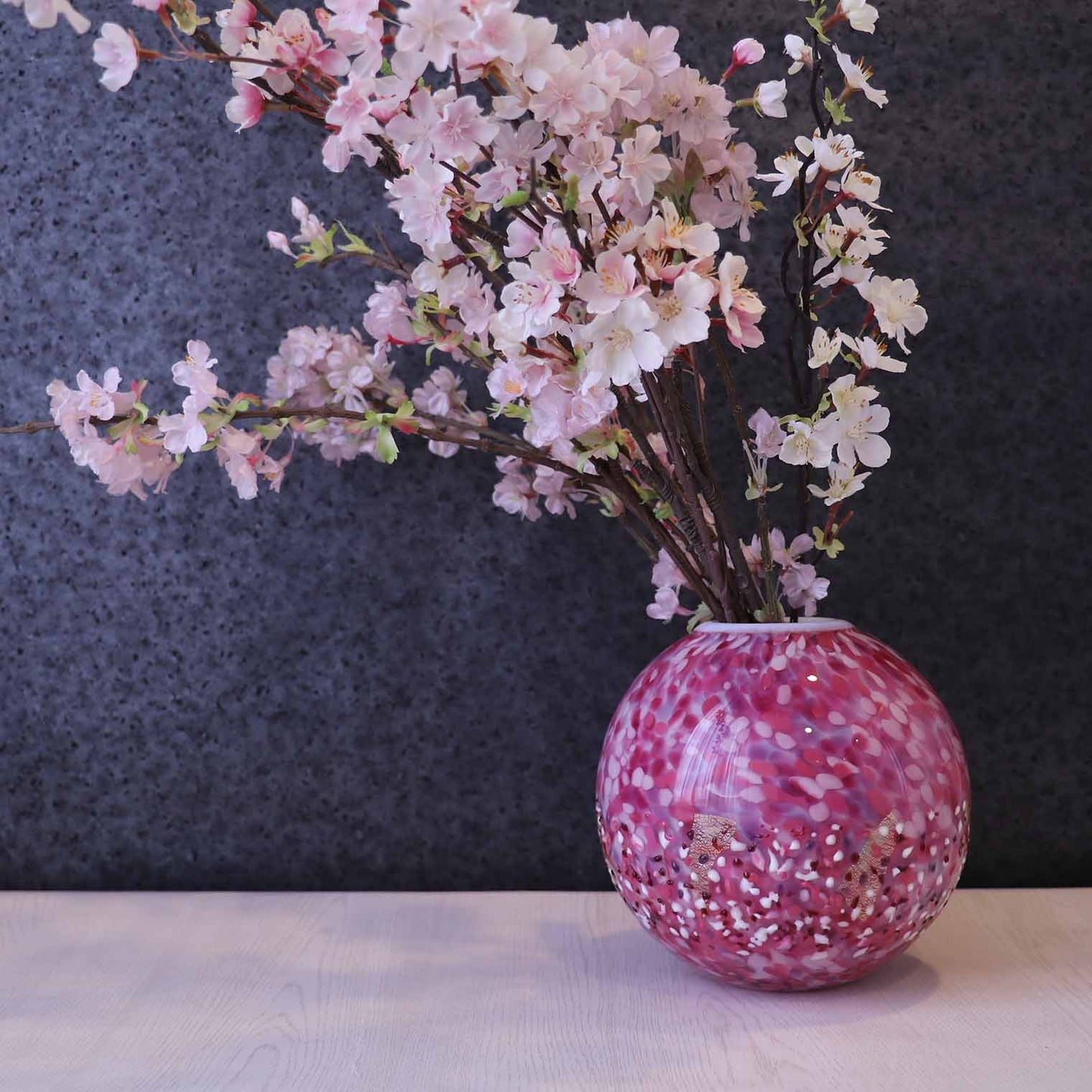 ガラス丸花器 花あかり