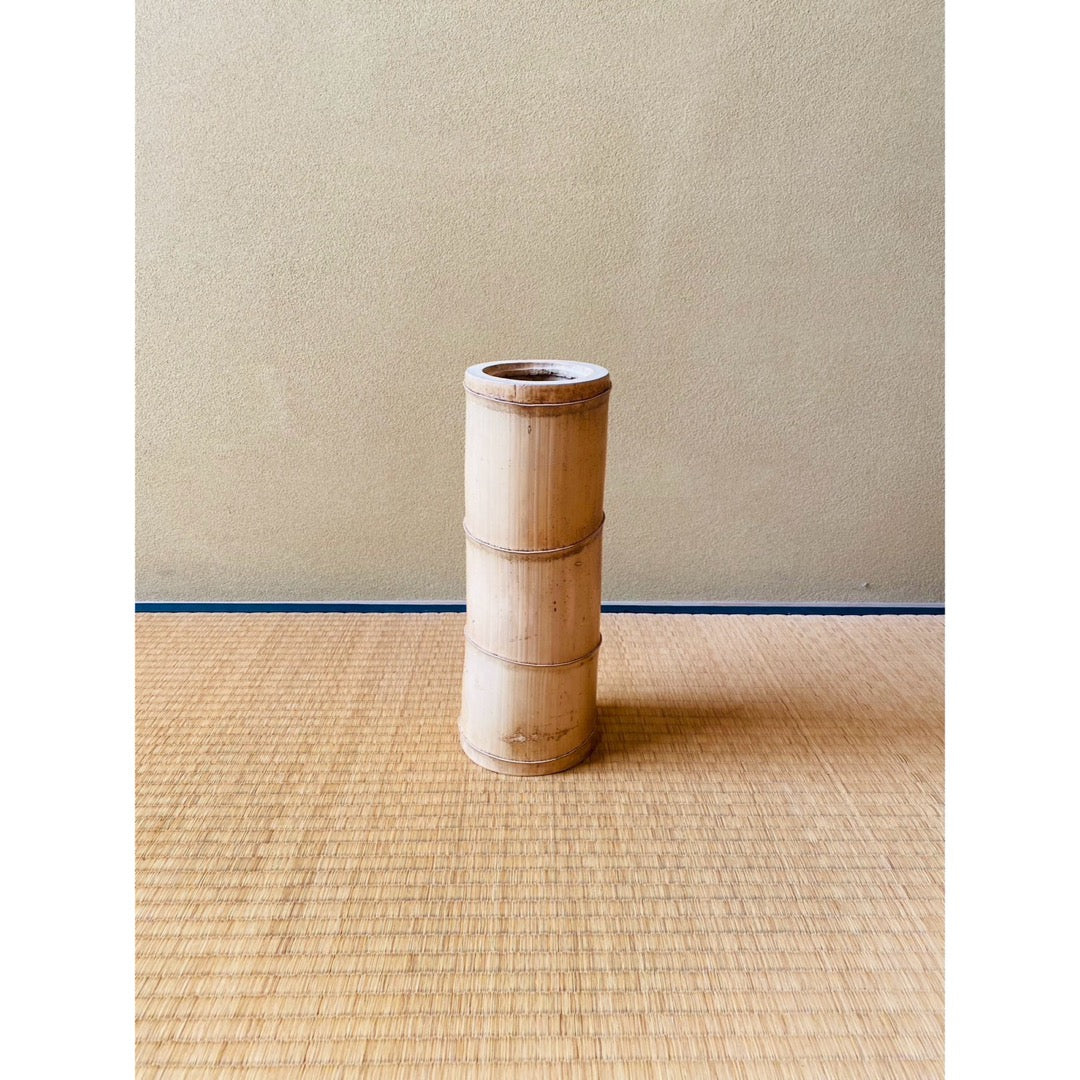 Bamboo flower vase (throwing)