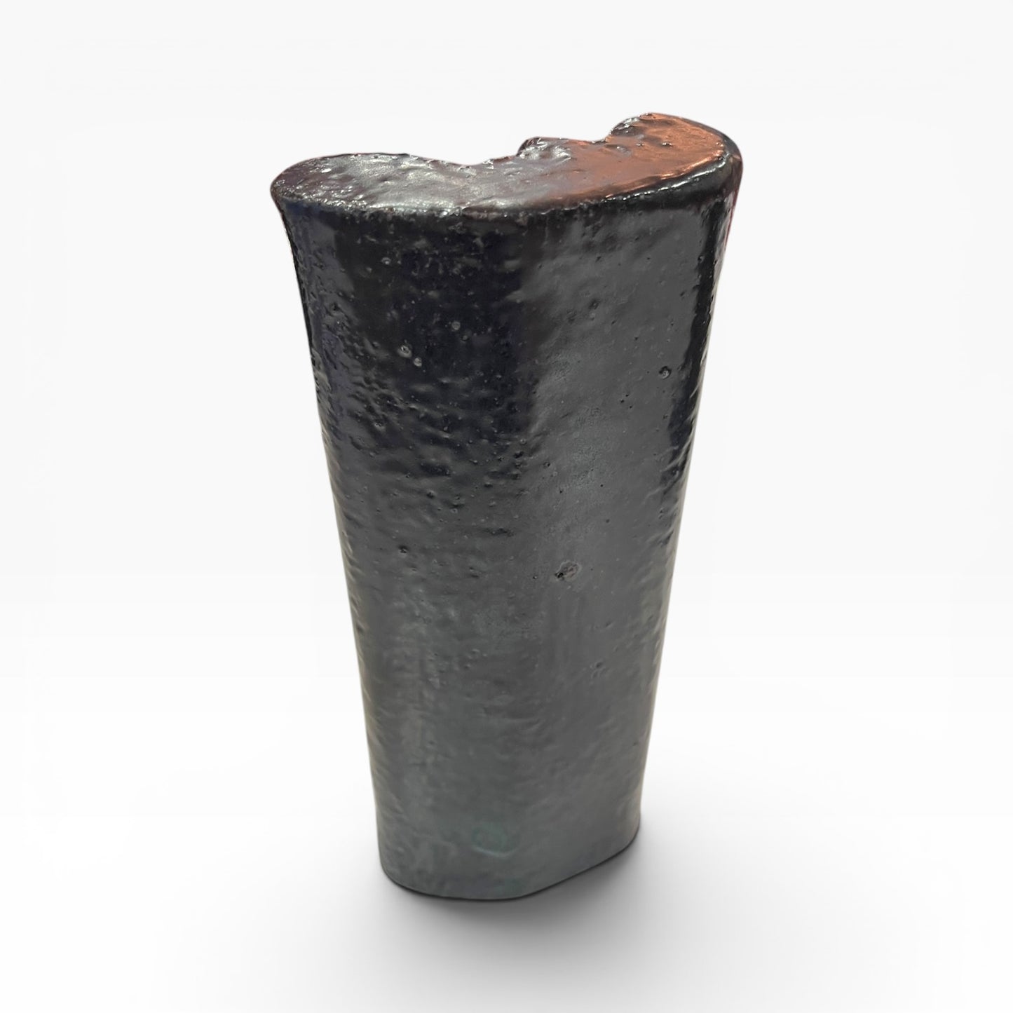 Charcoal, freestanding