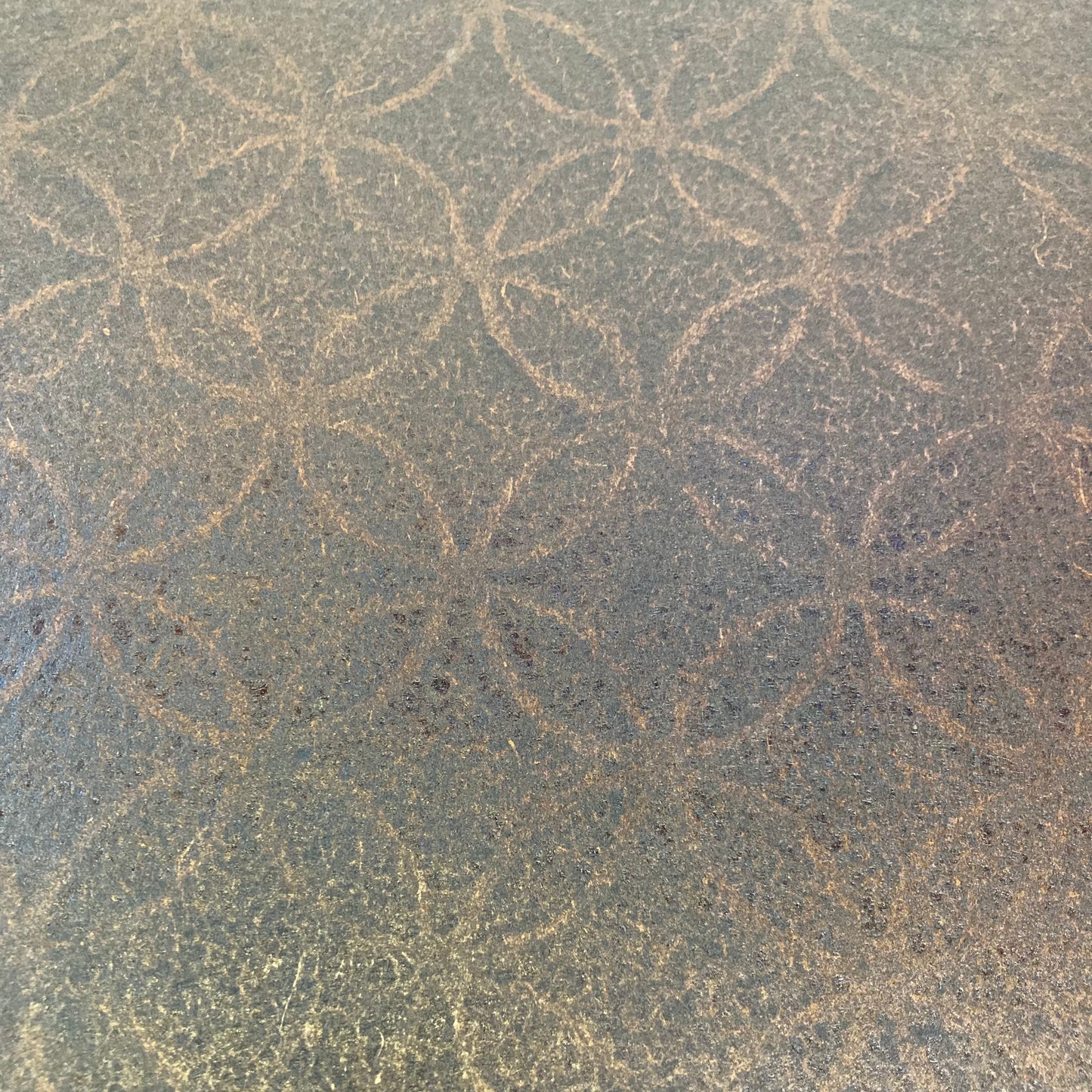 Metal molded water-resistant paper mat Cloisonne