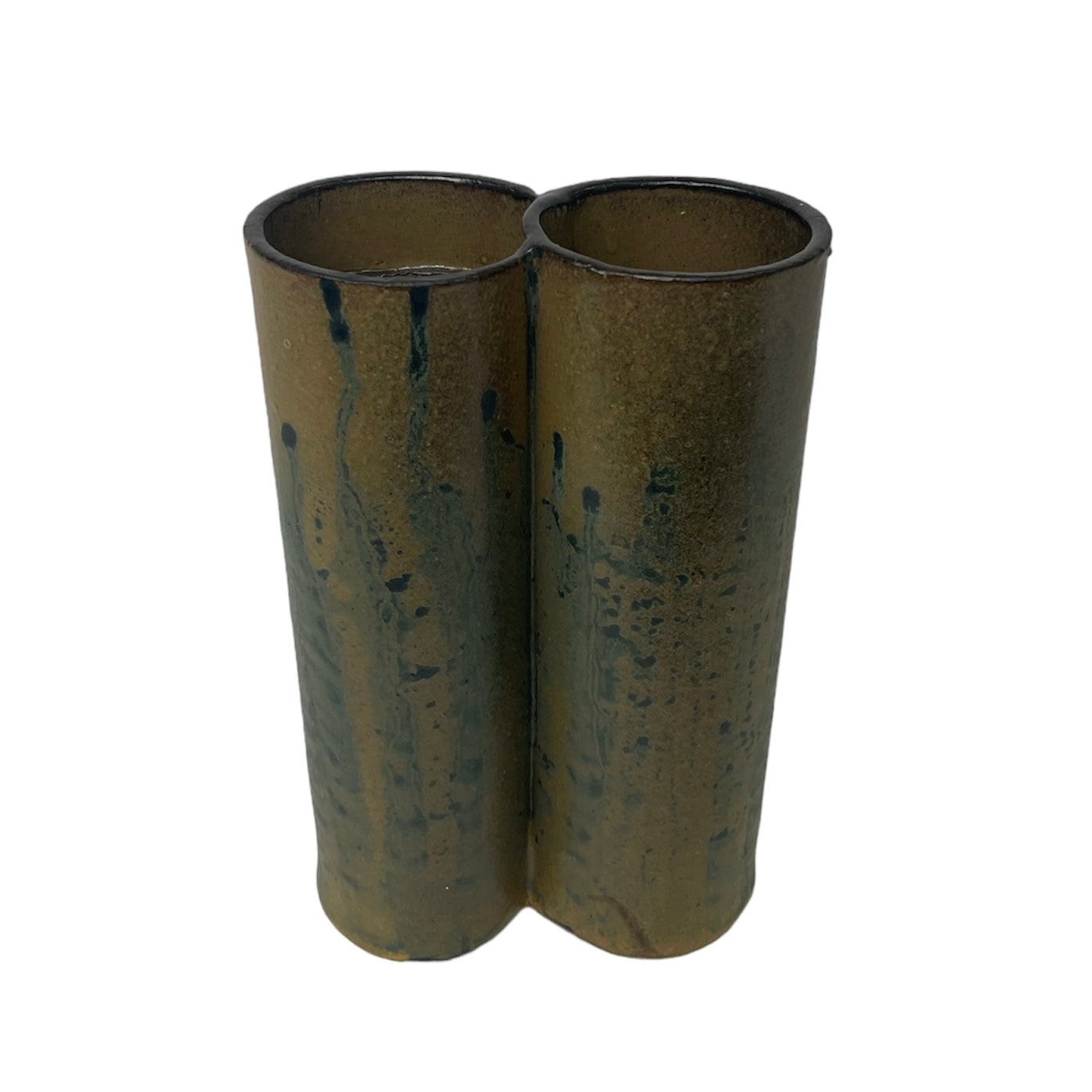 Sogetsu Pottery Studio's unique "double tube"