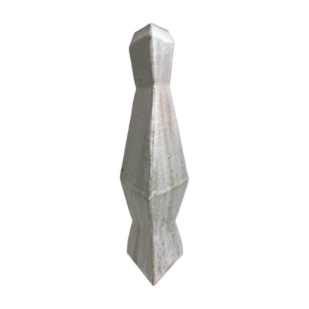 Sogetsu Pottery Studio's unique piece "White Tower E"