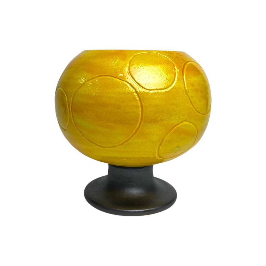 Yellow pearl