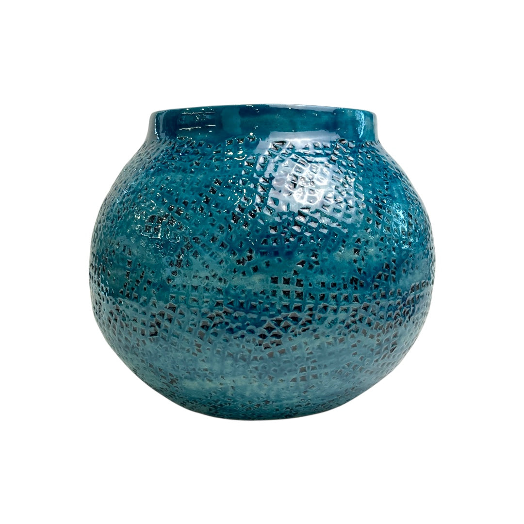 shallow blue pot