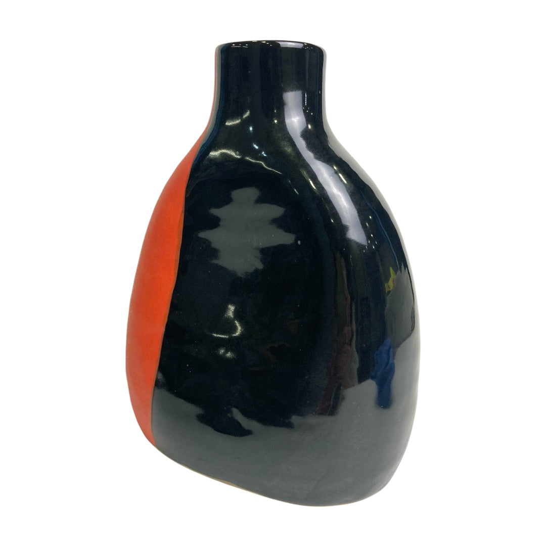 Black and Red - Bottle