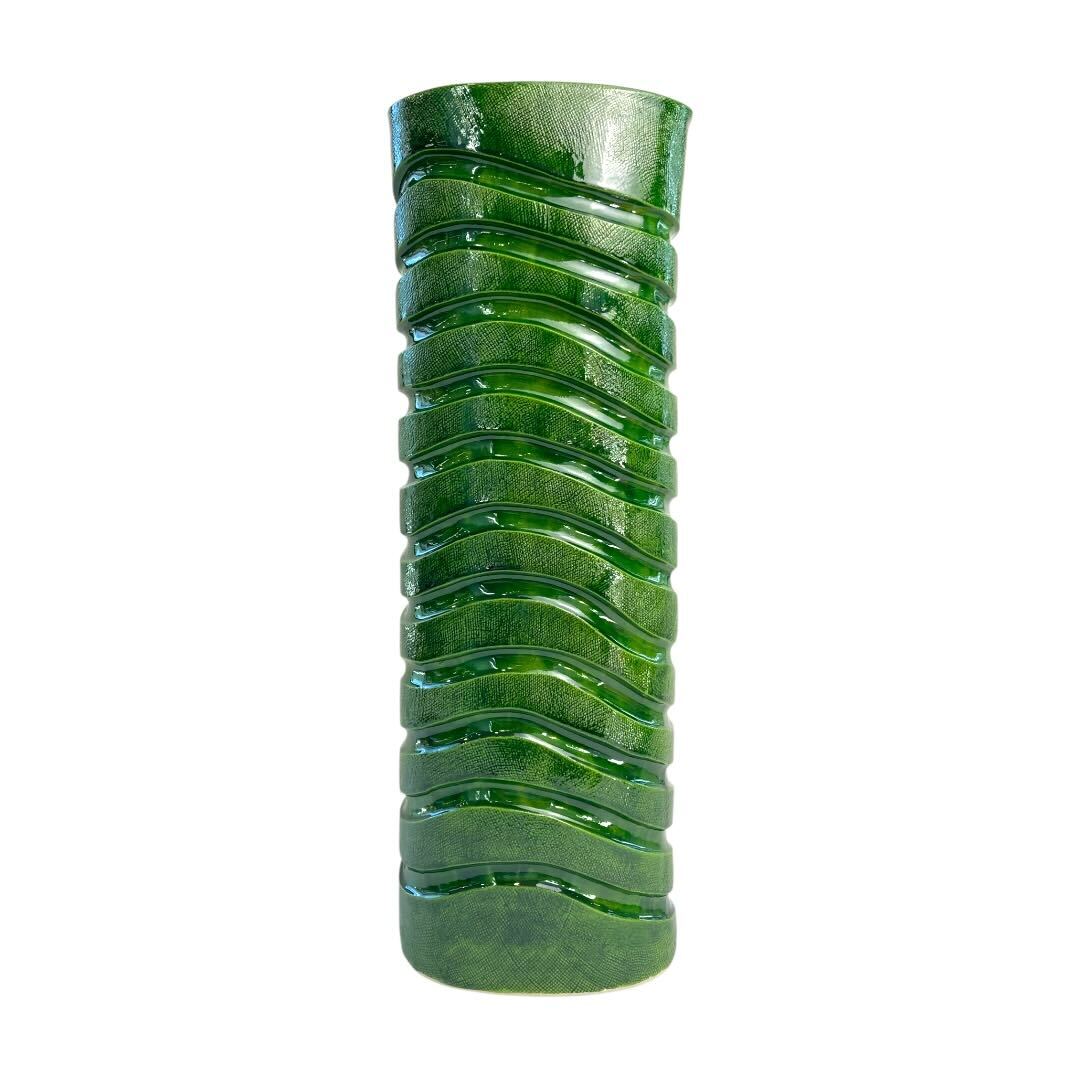 Green curve