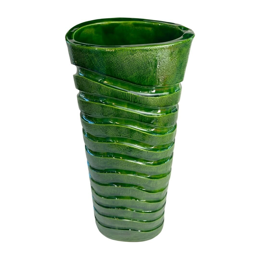 Green curve