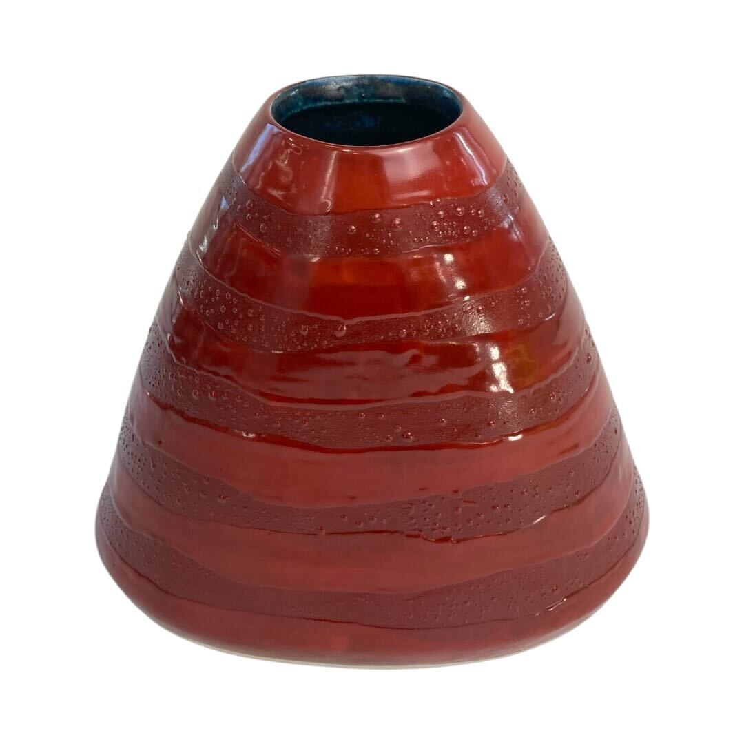Black and Red - Bottle