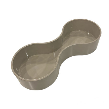 Running water (plastic basin)