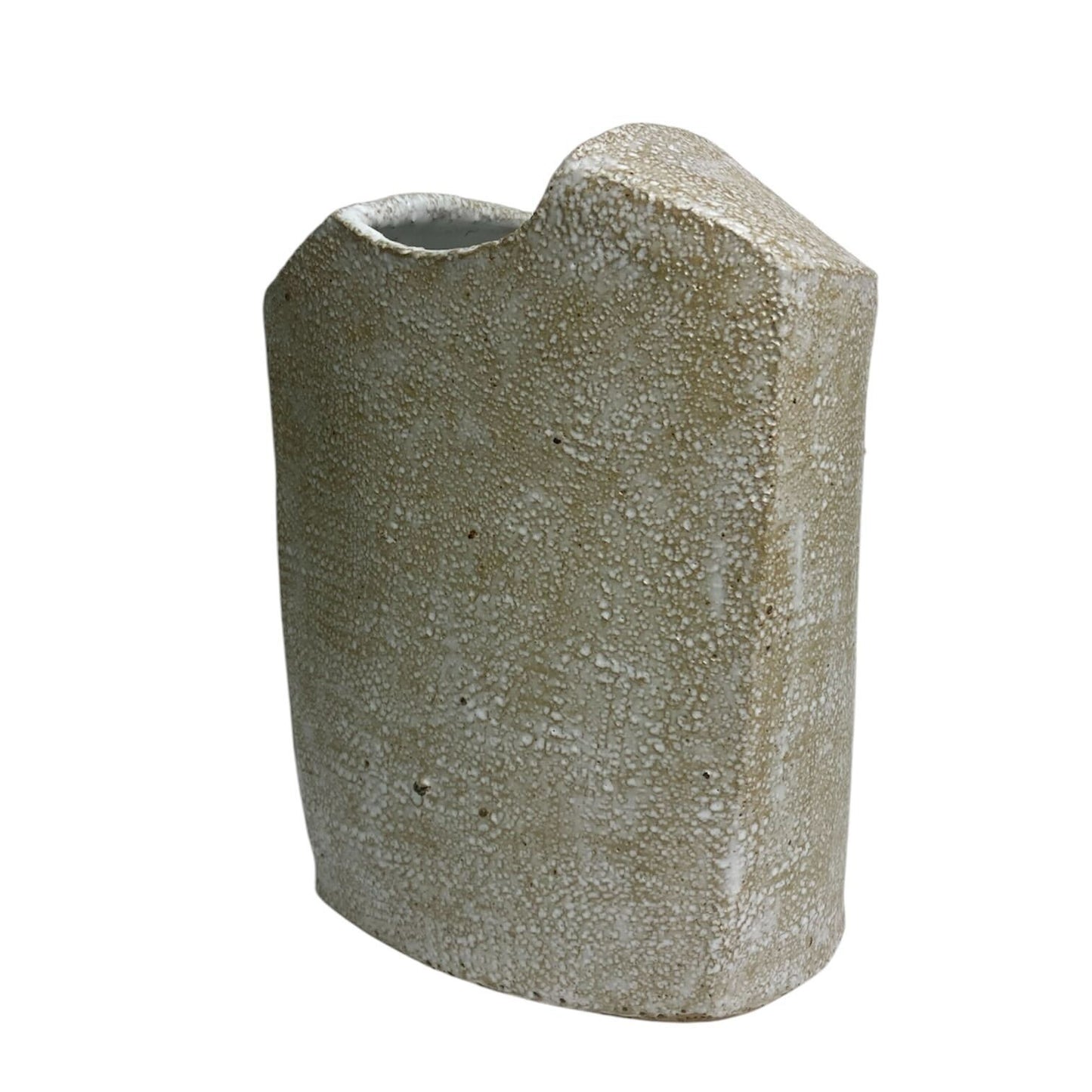 Sogetsu Pottery Studio's unique piece "shiro"