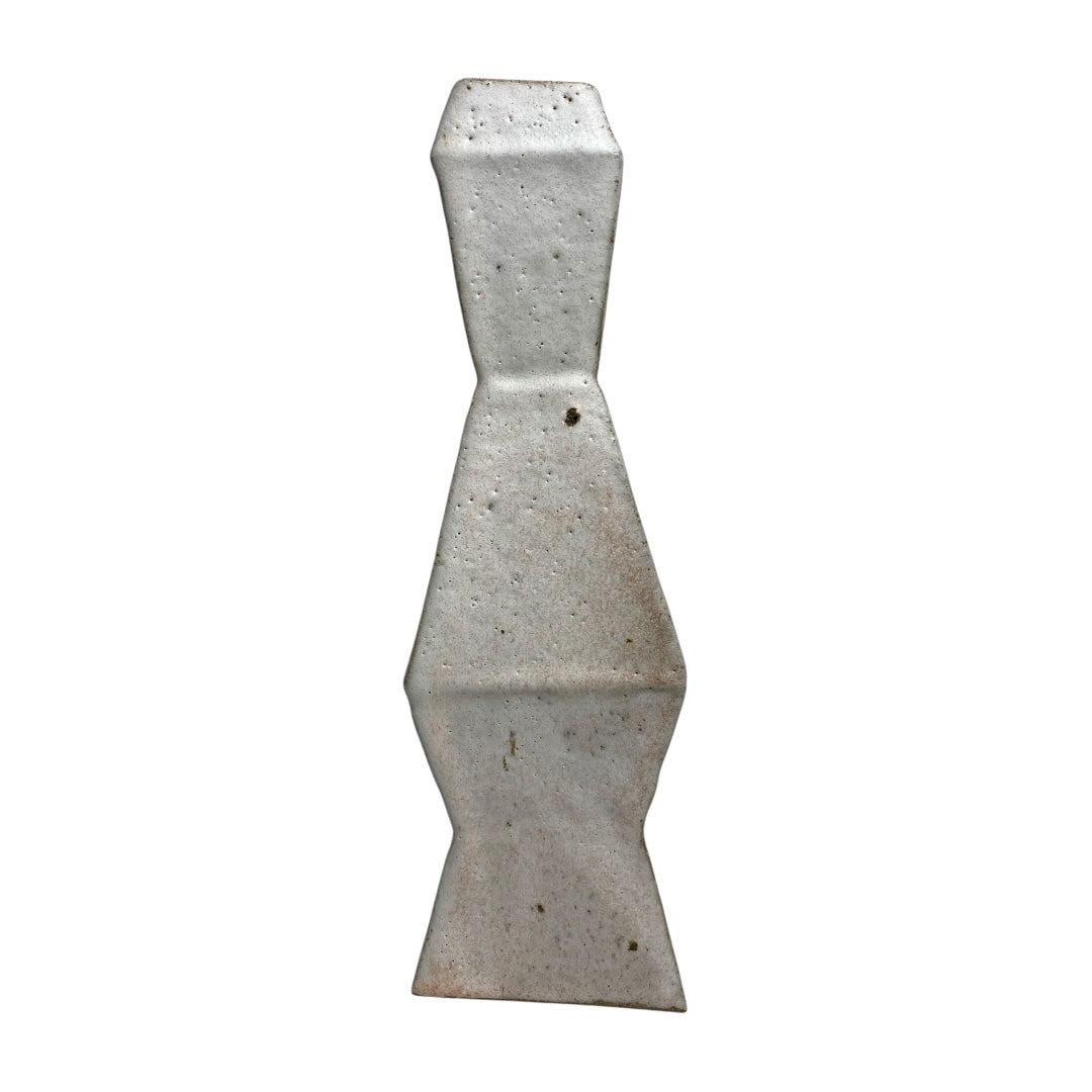Sogetsu Pottery Studio's unique piece "hakutou r"
