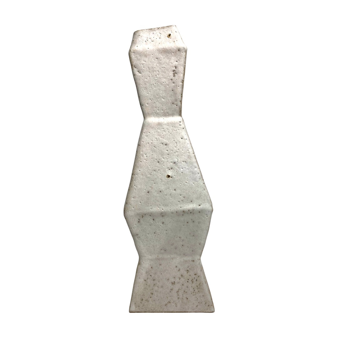 Sogetsu Pottery Studio's unique piece "hakutou r"